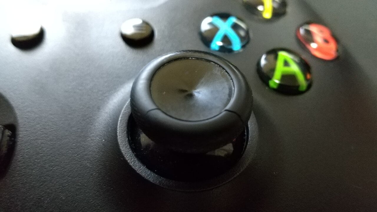 箱コン（Xbox One）のスティックが壊れた？ゴムの修理はカバーで解決 | ゲームの間